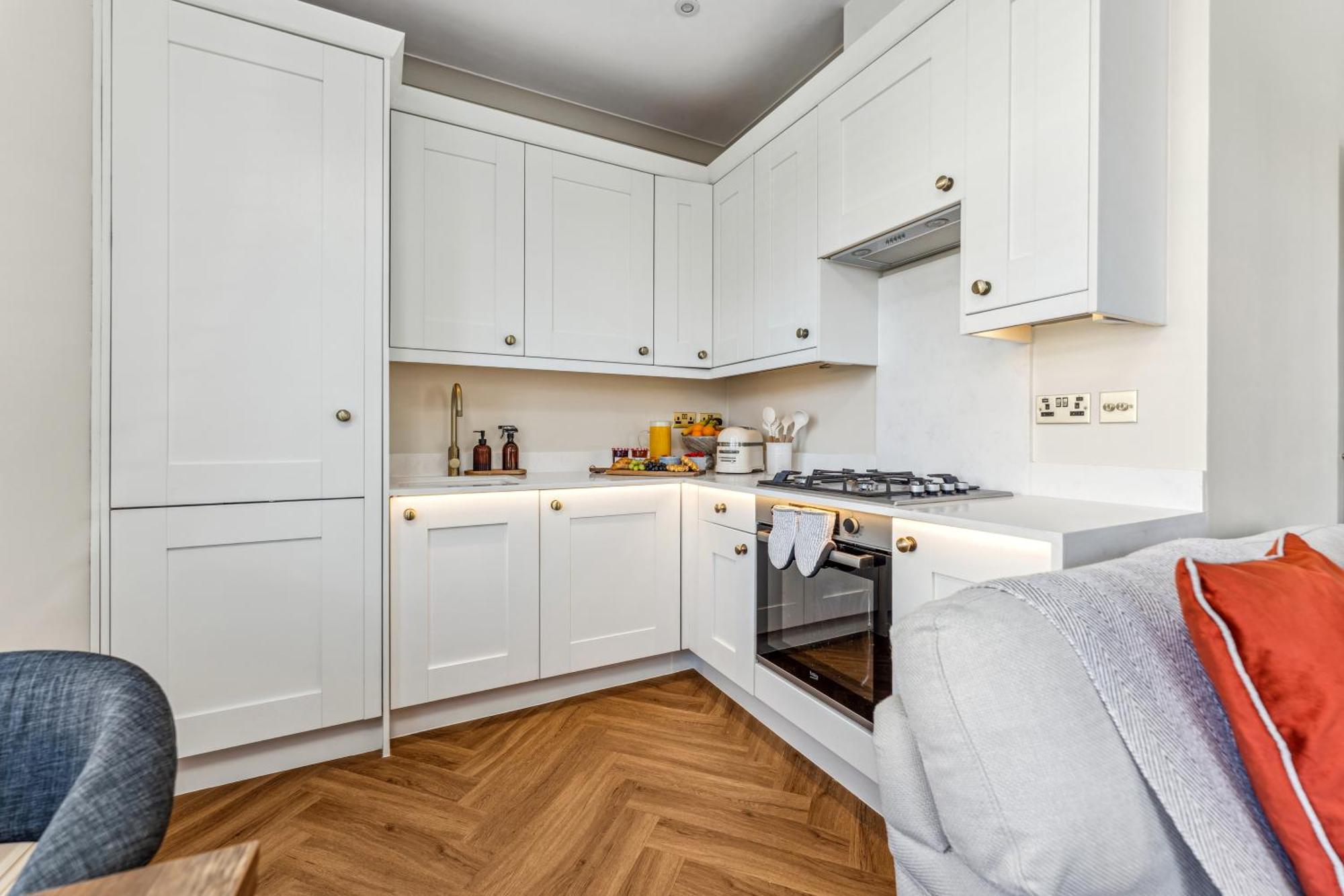 Beachside Maisonette Southbourne *