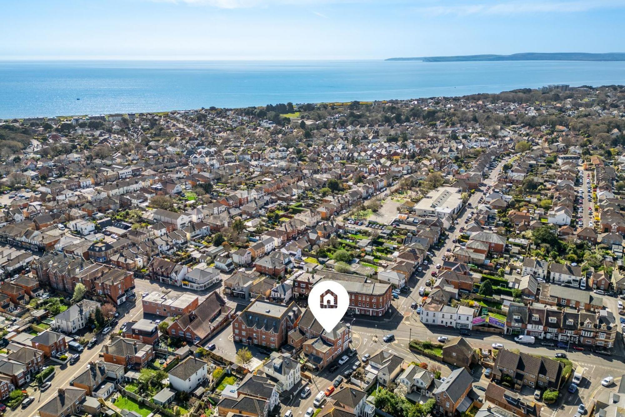 Beachside Maisonette Southbourne *